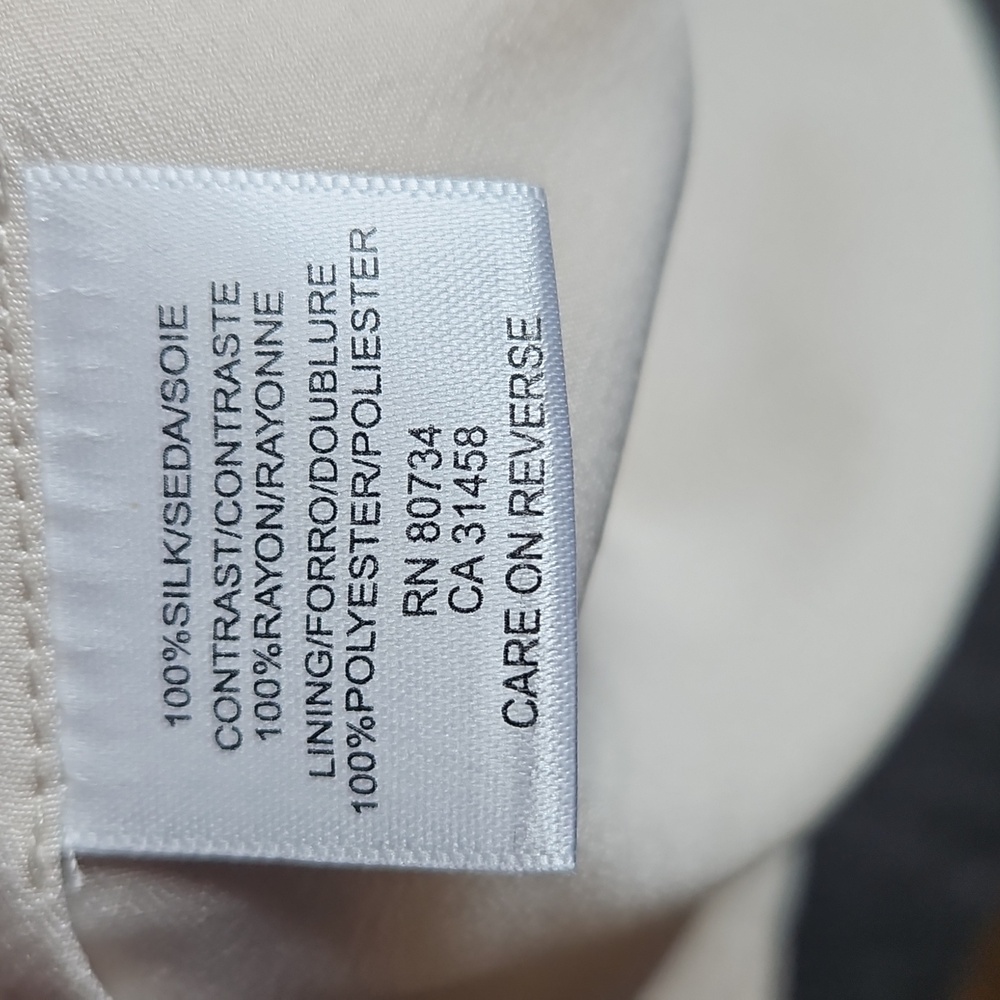 BCBGMaxAzria Silk Cotton Dress/Size 10 come with belt - Picture 7 of 9